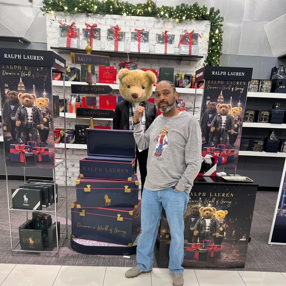 Meet your Posher, Altariq - Picture 3 of 16